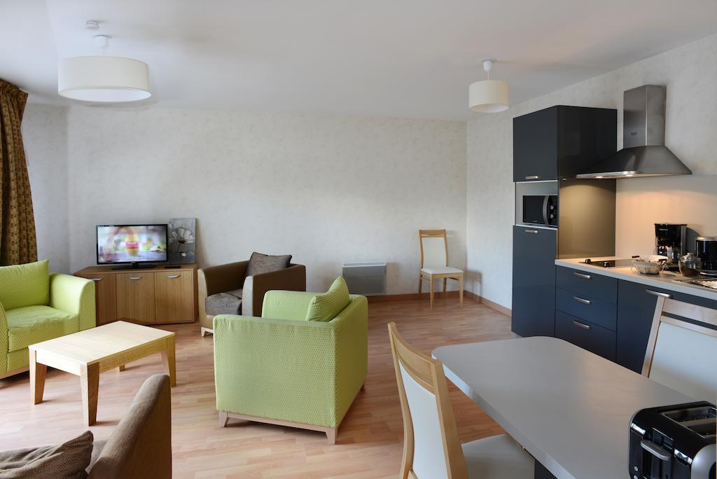 Domitys Le Jardin Des Trois Rois Aparthotel Romorantin-Lanthenay Room photo