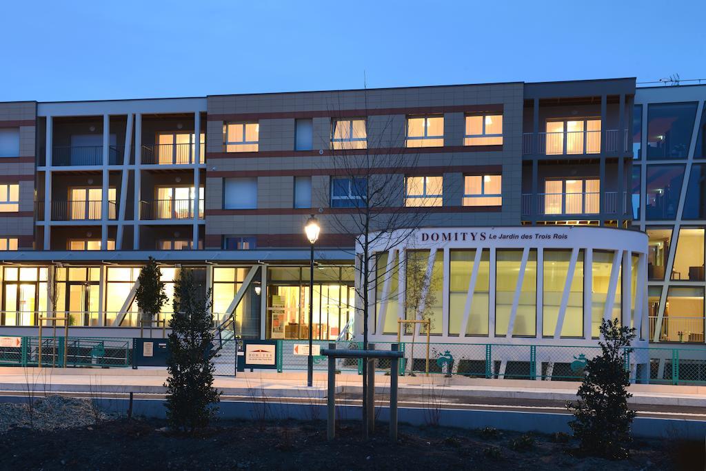 Domitys Le Jardin Des Trois Rois Aparthotel Romorantin-Lanthenay Exterior photo